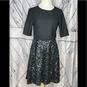 Littleย Mistress BlackโSequinโDress,โSizeโ8